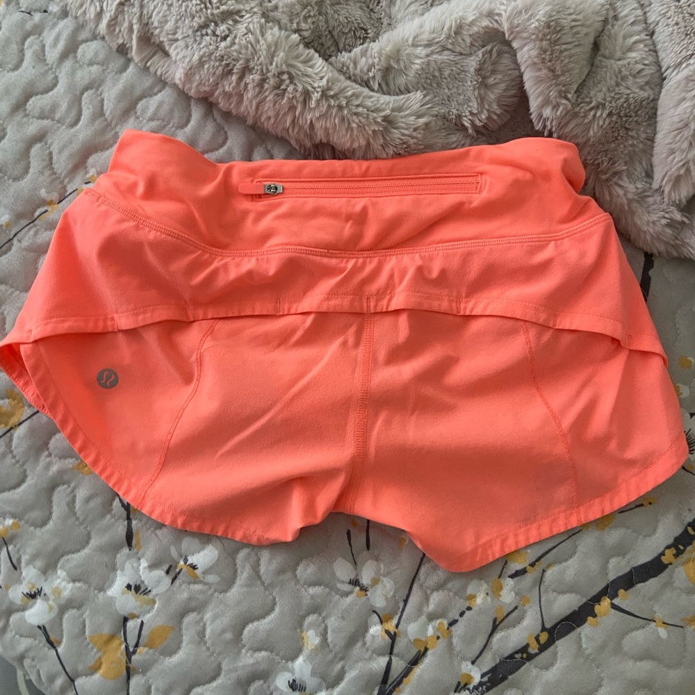 Lululemon speed up shorts 2.5 inch